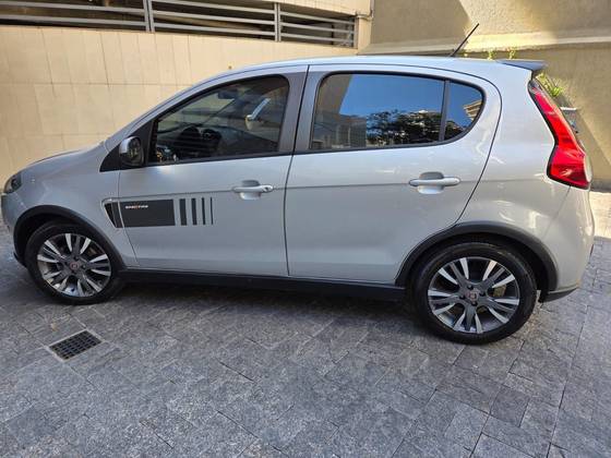 FIAT PALIO 1.6 MPI SPORTING 16V FLEX 4P MANUAL